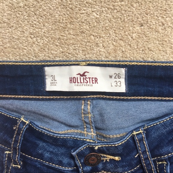 Hollister Skinny Jeans - Picture 3 of 4